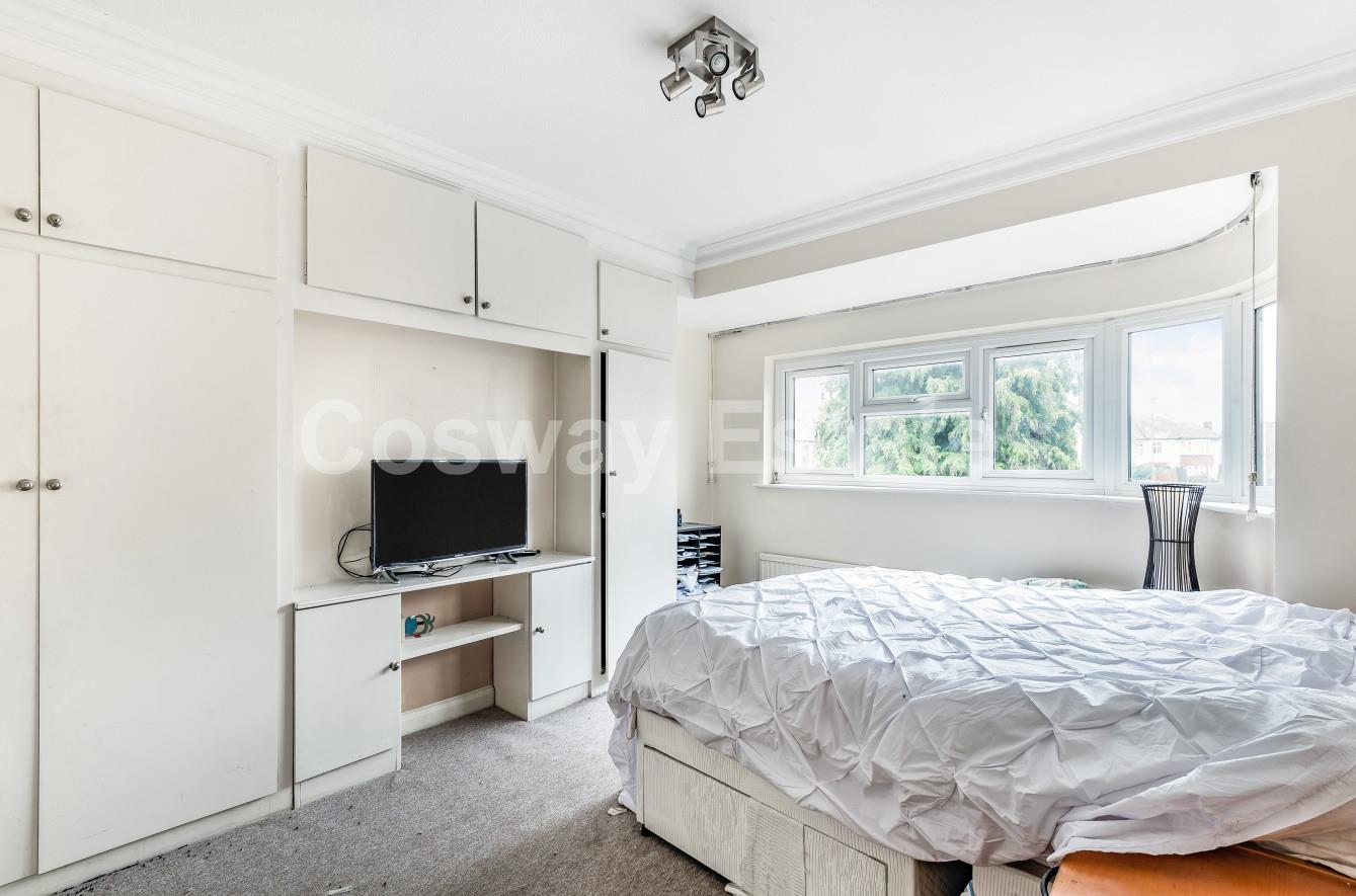 Fernside Avenue, Mill Hill